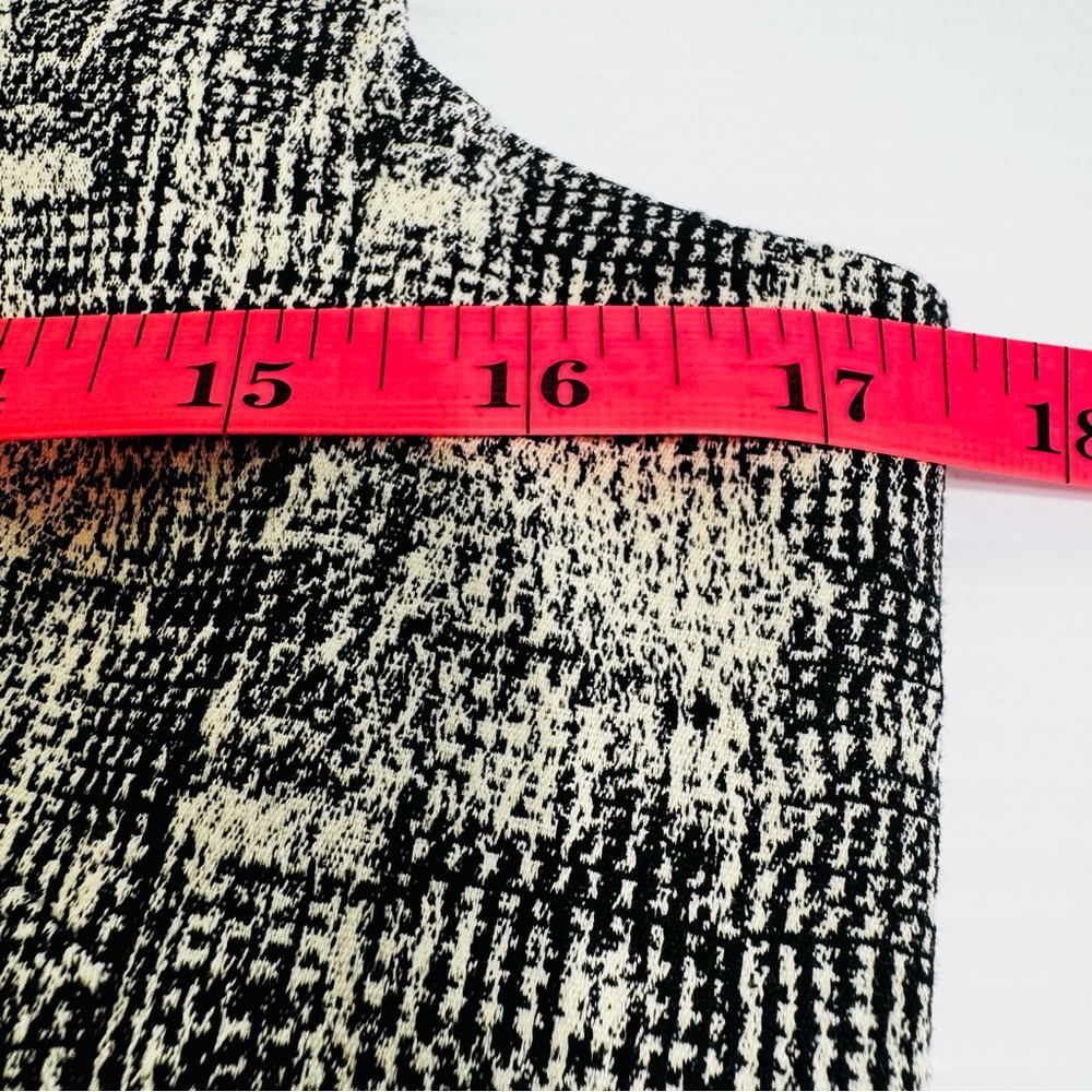 MM. Lafleur The Aditi Crackle V Neck Dress Size 6 - Picture 10 of 12